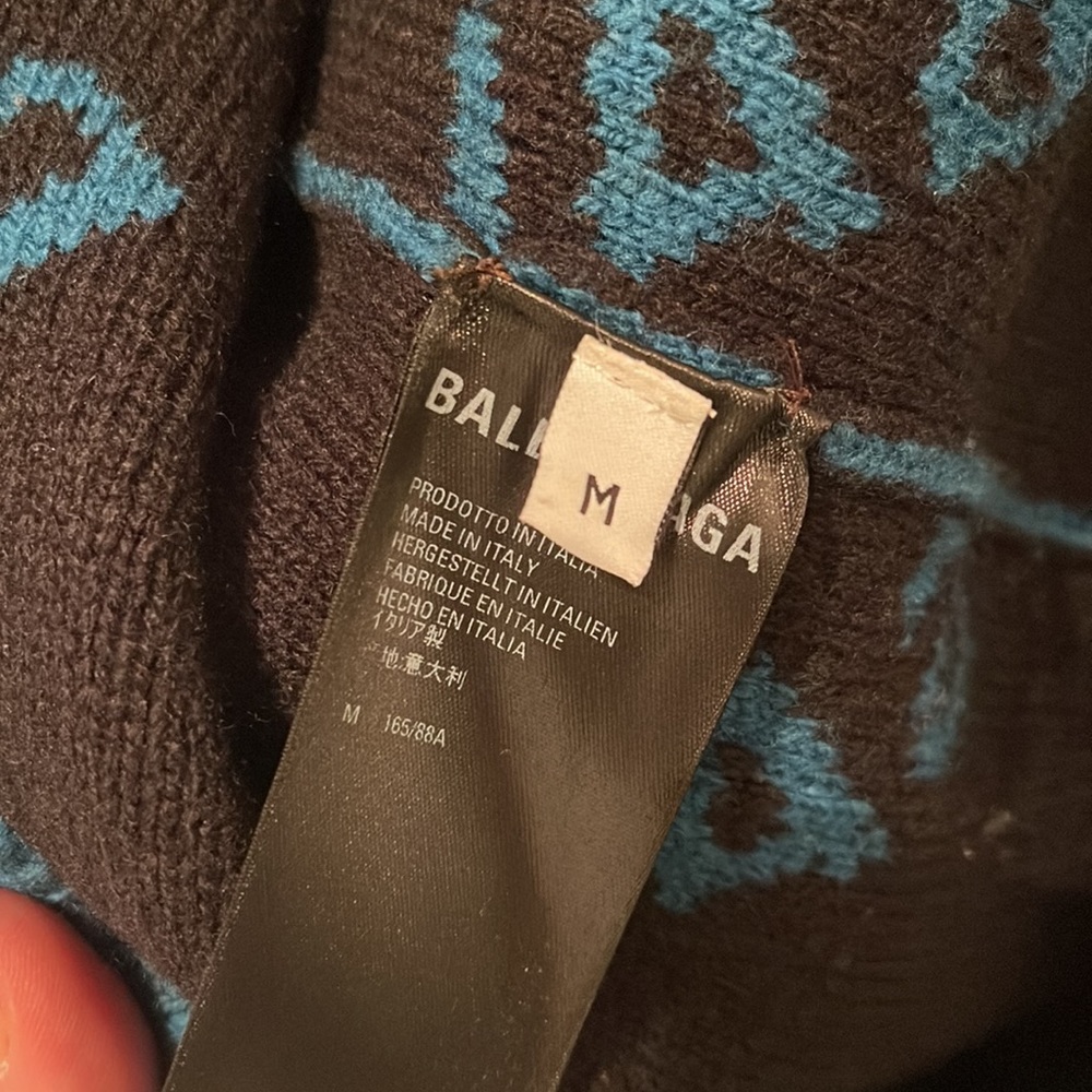 NWOT Balenciaga unisex sweater size medium.  Teal and black. - Picture 6 of 6